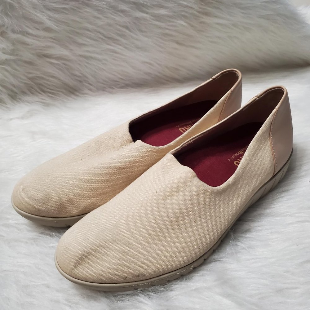 Munro Sport Women's Slip On Loafer Walker Beige, 10